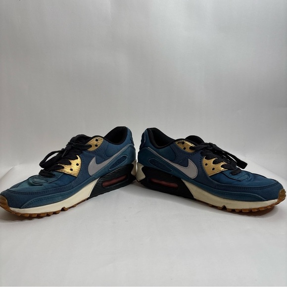 Nike Air Max 90 Tokyo City Pack Reflective Swoosh size 9 - Picture 9 of 10